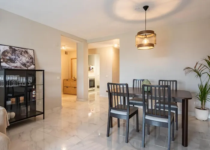 Azahara1, Mountain Views And Frontline Golf Apartamento *