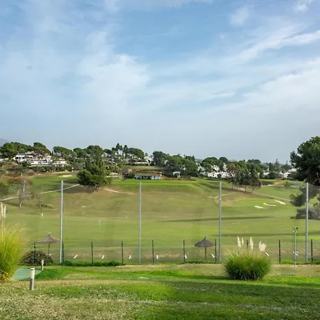 Apartment Azahara1, Mountain Views And Frontline Golf *