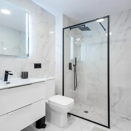 Azahara1, Mountain Views And Frontline Golf Apartment