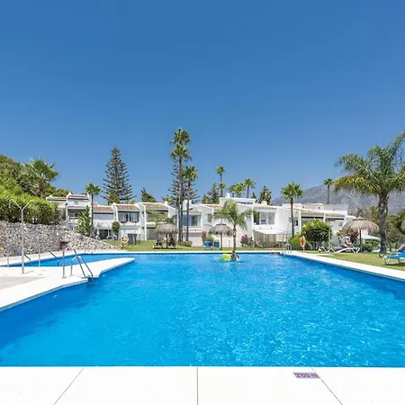 Azahara1, Mountain Views And Frontline Golf * Marbella